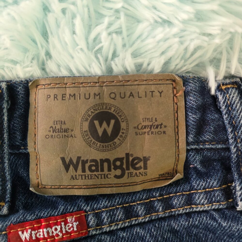 Wrangler 96501MR Dark Wash Regular Fit Straight Leg Jeans - 38x30 - Picture 4 of 9